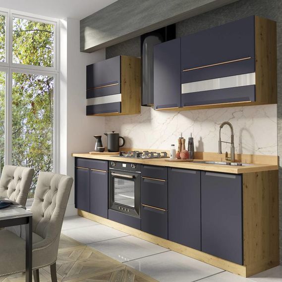 Glamor 260 C Plus kitchen with blue worktop